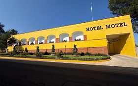Hotel-Motel Calens